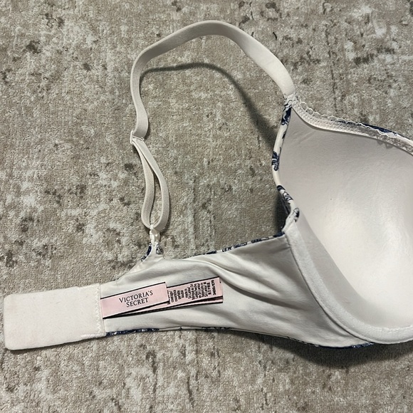 Body By Victoria Bra - Picture 6 of 9